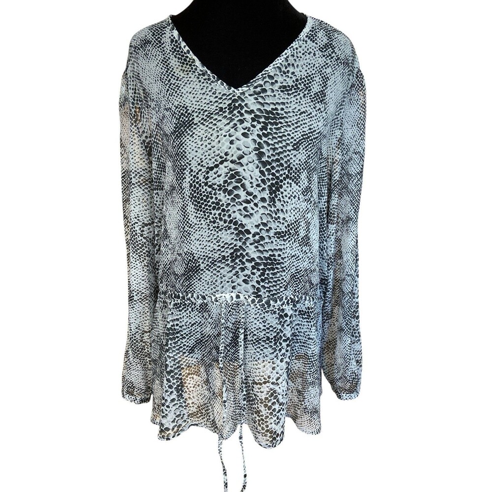 Susan Graver Women's Printed Liquid Knit Top M Long Sleeve - Picture 2 of 11